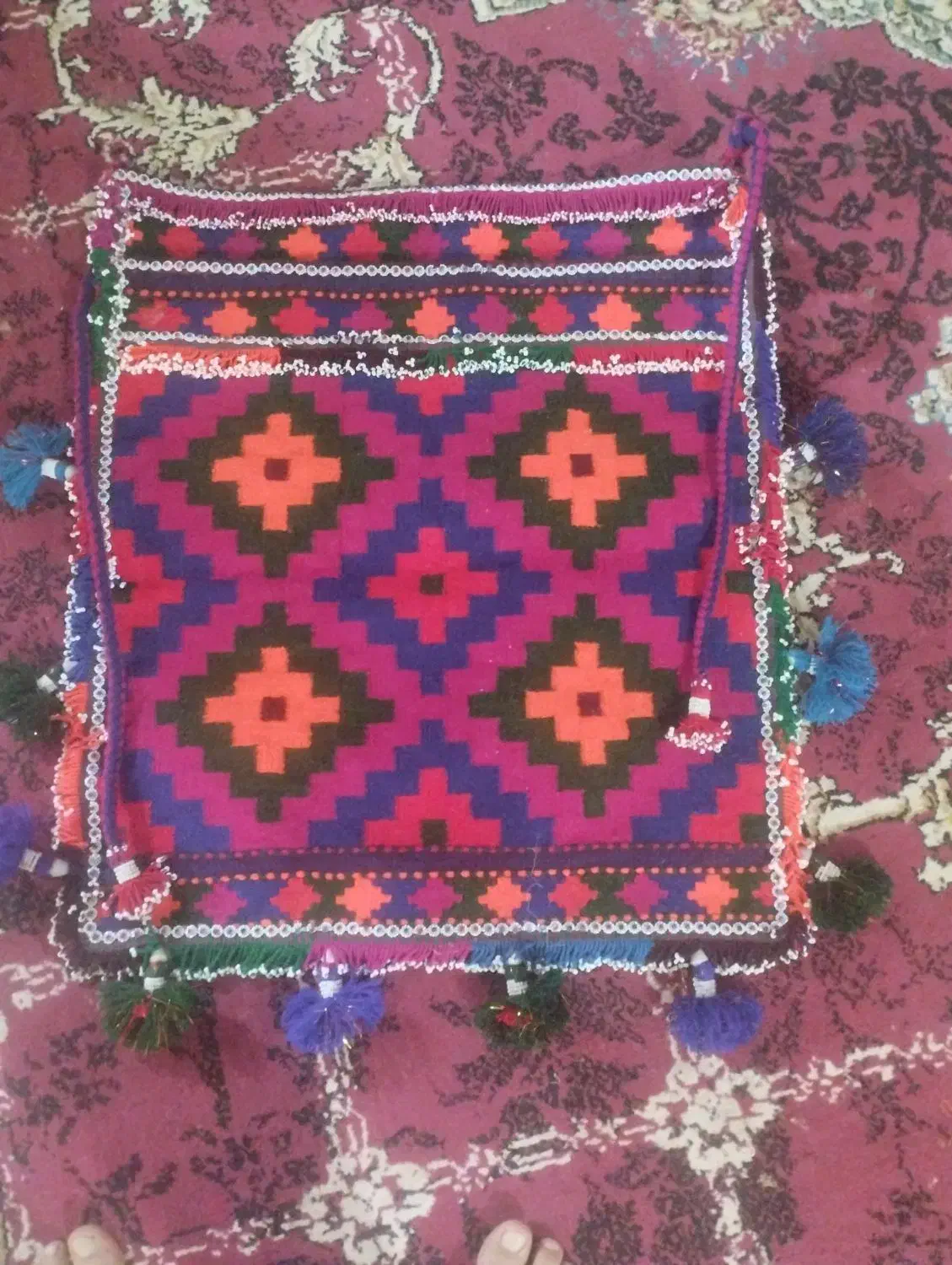 خورجین است برای لباس است با دست دو ختتیم|لباس|شیراز, سلطان آباد|دیوار