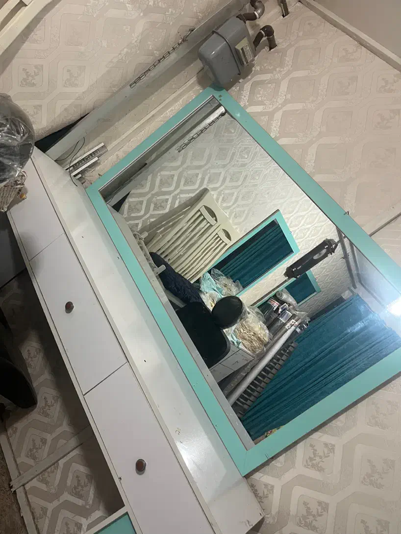 میزو صندلی در حد نو|میز و صندلی غذاخوری|خوی, |دیوار