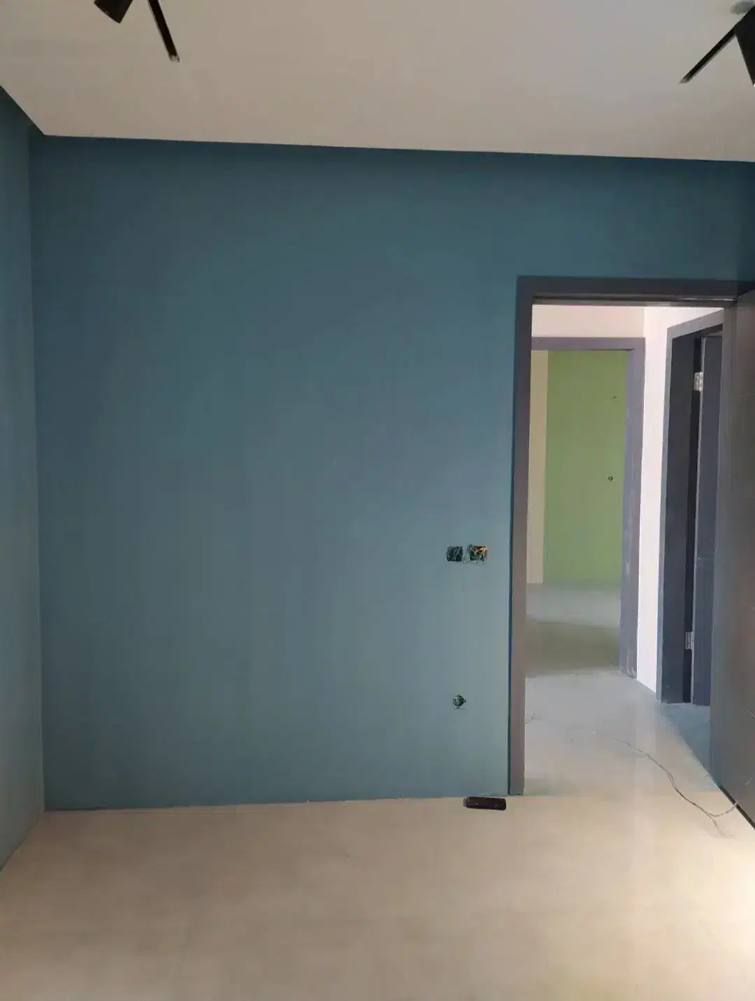 نقاشی ساختمان یکتا|خدمات پیشه و مهارت|اردکان, |دیوار