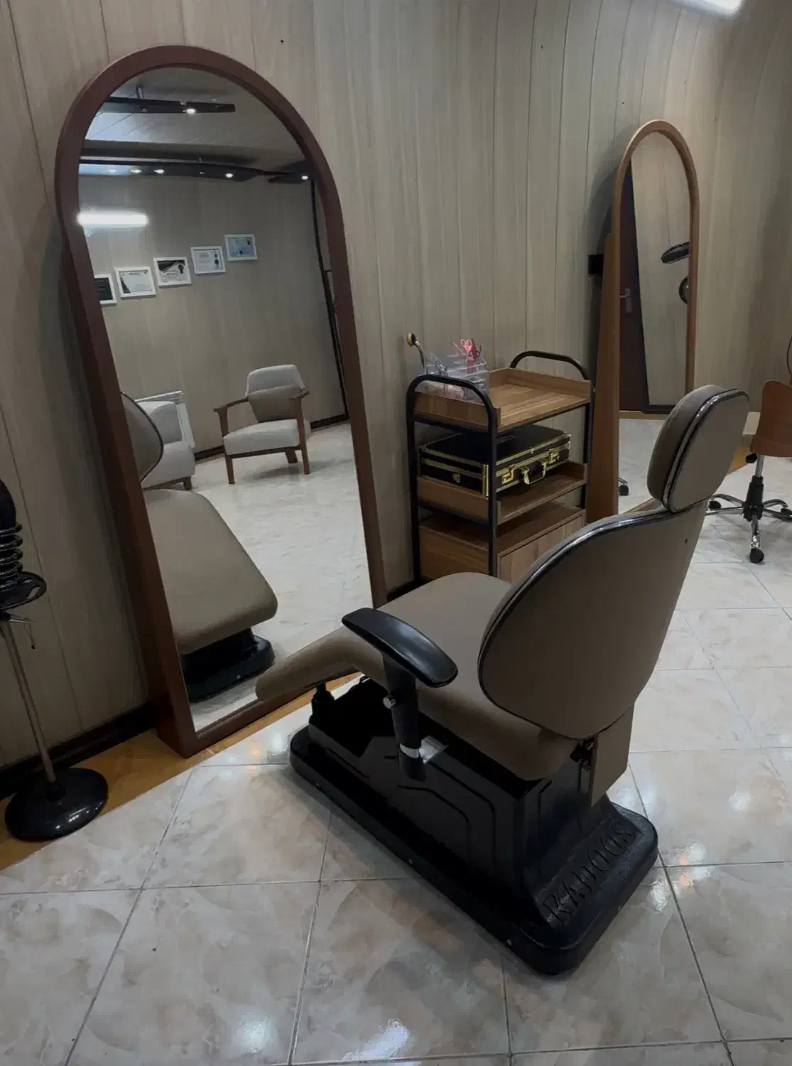 اجاره لاین ناخن|خدمات آرایشگری و زیبایی|قم, بکایی|دیوار