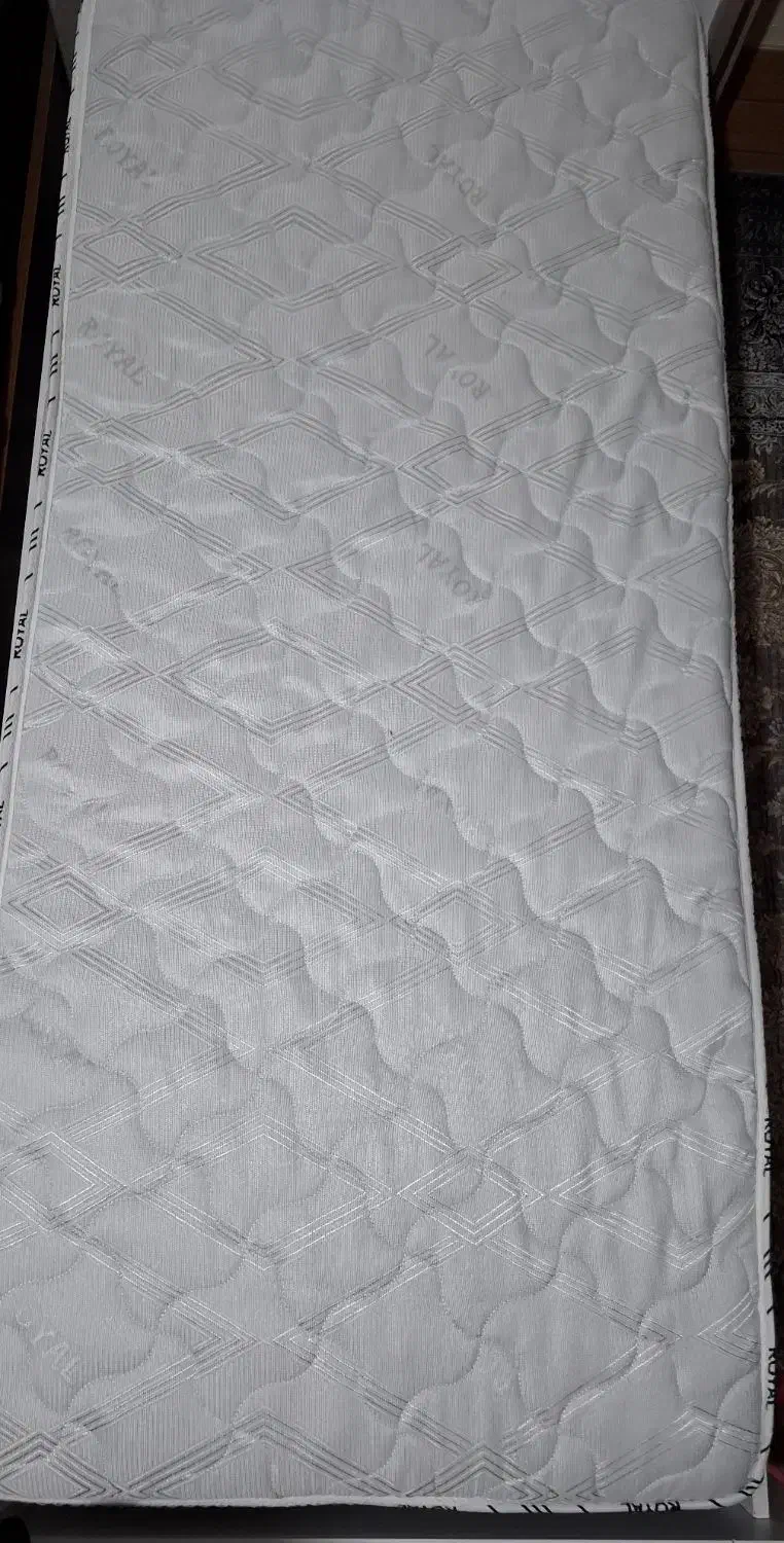 خوشخواب یک نفره رویال طبی فنری کاملا نو|تشک تختخواب|شیراز, احمدآباد|دیوار