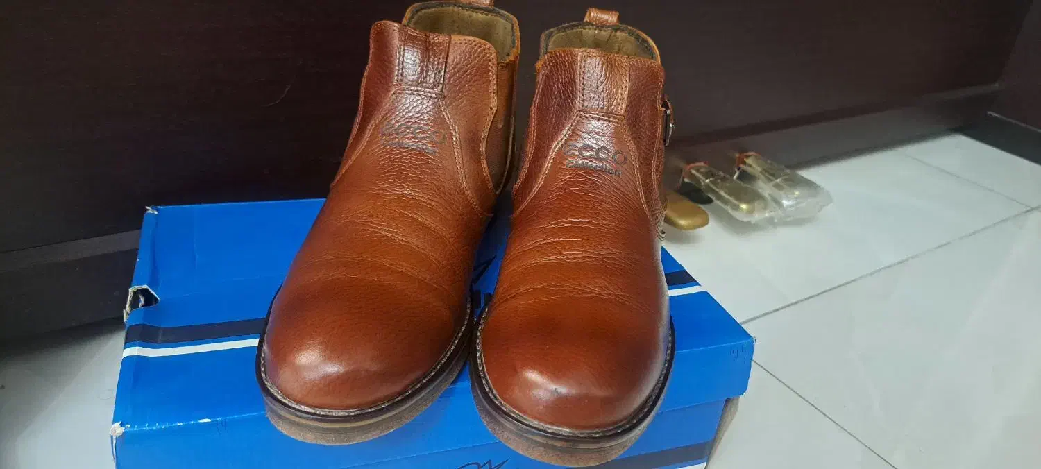 نیم بوت چرم گاوی اصل خارجی سایز ۴۲|کیف، کفش، کمربند|تهران, ازگل|دیوار