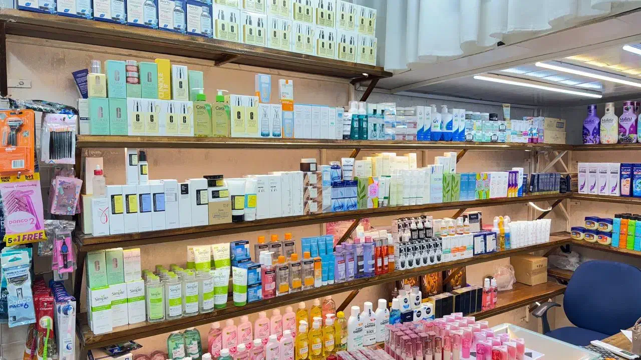 قفسه چوبی و فلزی|کتابخانه، شلف، قفسههای دیواری|بندر گناوه, |دیوار