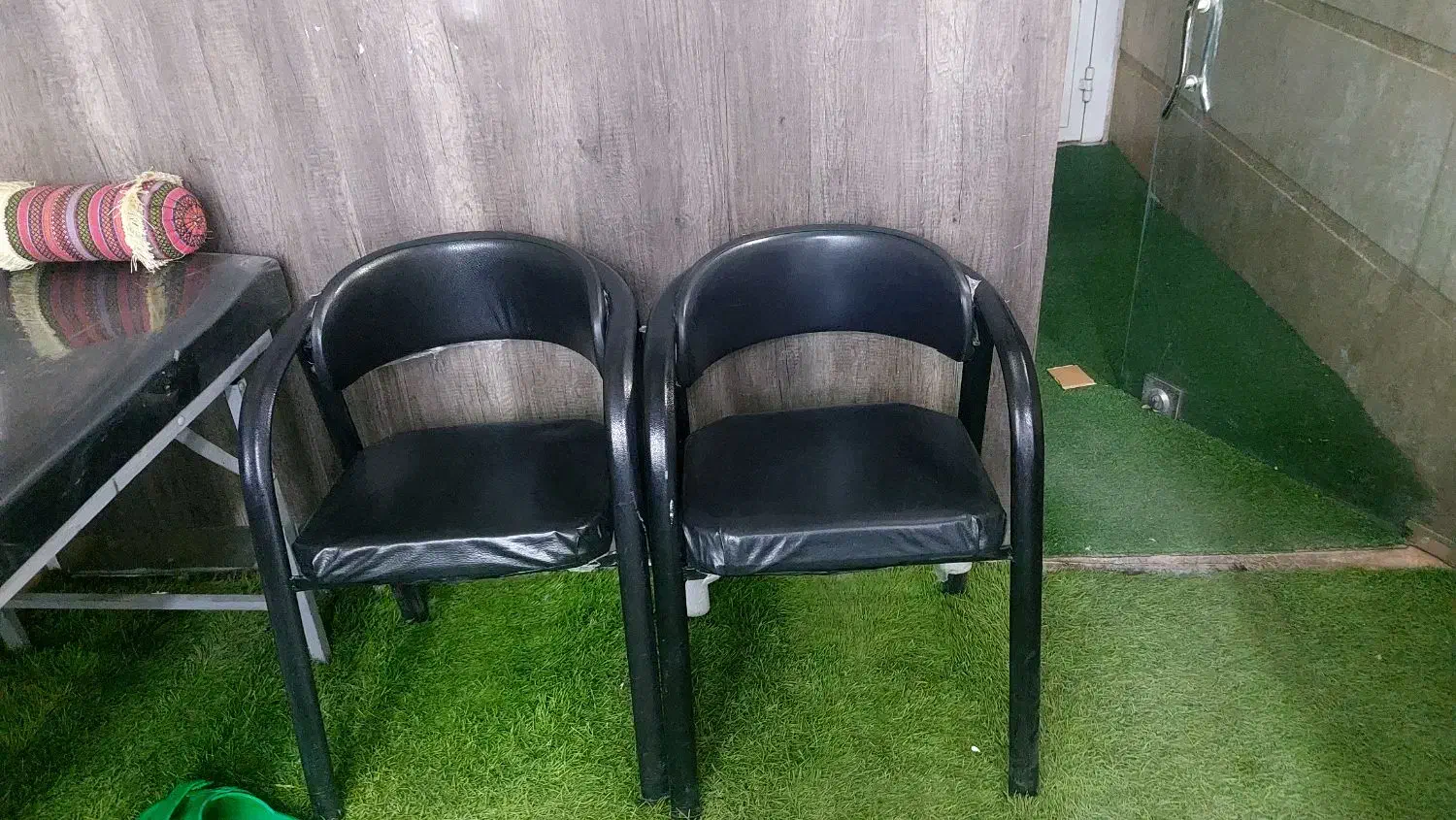 فروش وسایل سالن در حد نو|آرایشگاه و سالن‌های زیبایی|شیراز, تندگویان|دیوار