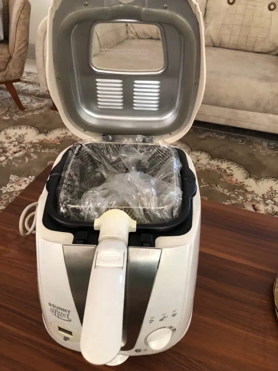 سرخ کن|اجاق گاز و لوازم برقی پخت‌وپز|قم, دروازه چوبی|دیوار