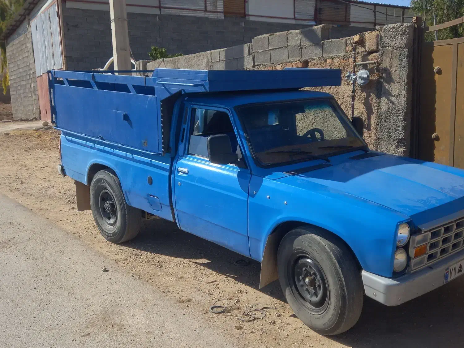 نیسان مدل ۸۳|خودرو سواری و وانت|ساری, |دیوار