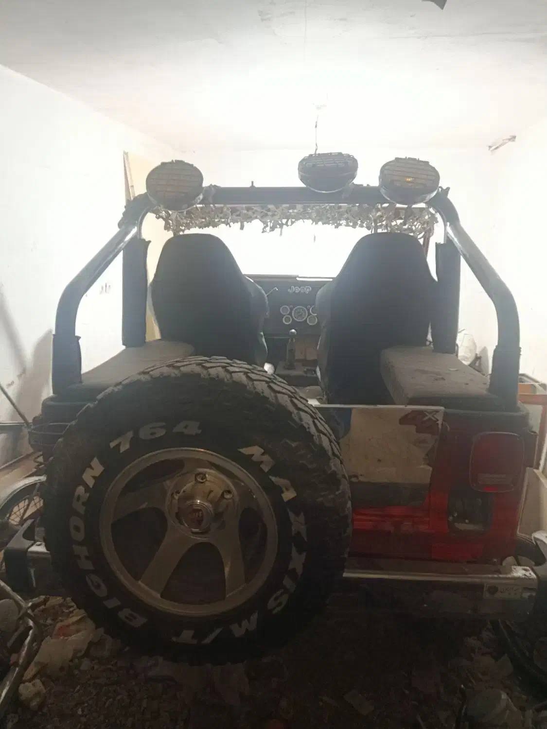 ماشین جیپ توسن ۶۸|خودرو کلاسیک|خمینی‌شهر, |دیوار