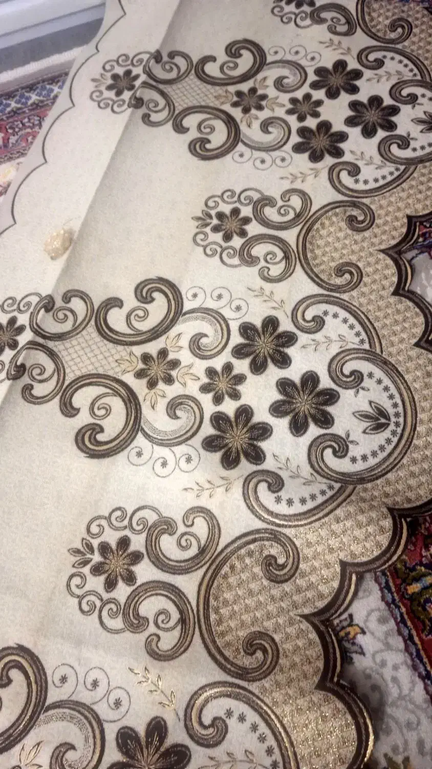 رو طاقچه ای|پرده، رانر، رومیزی|قم, قلعه کامکار|دیوار