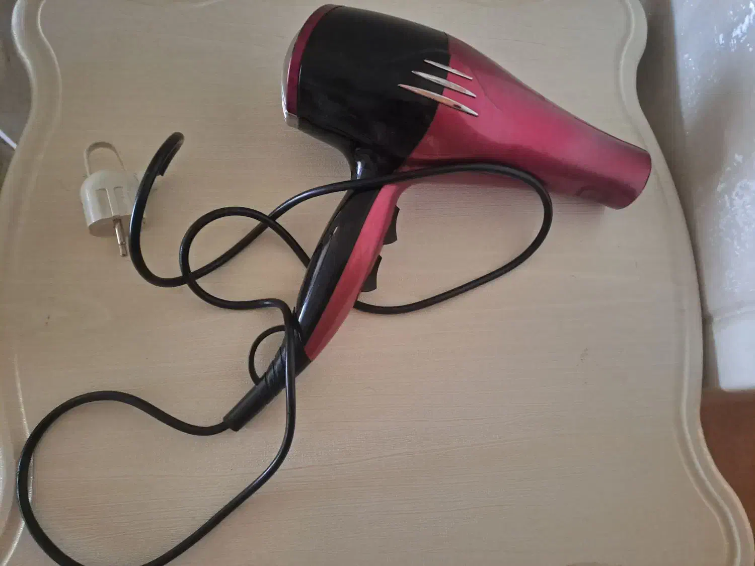 سشوار واتو مو|آرایشی، بهداشتی، درمانی|تبریز, |دیوار