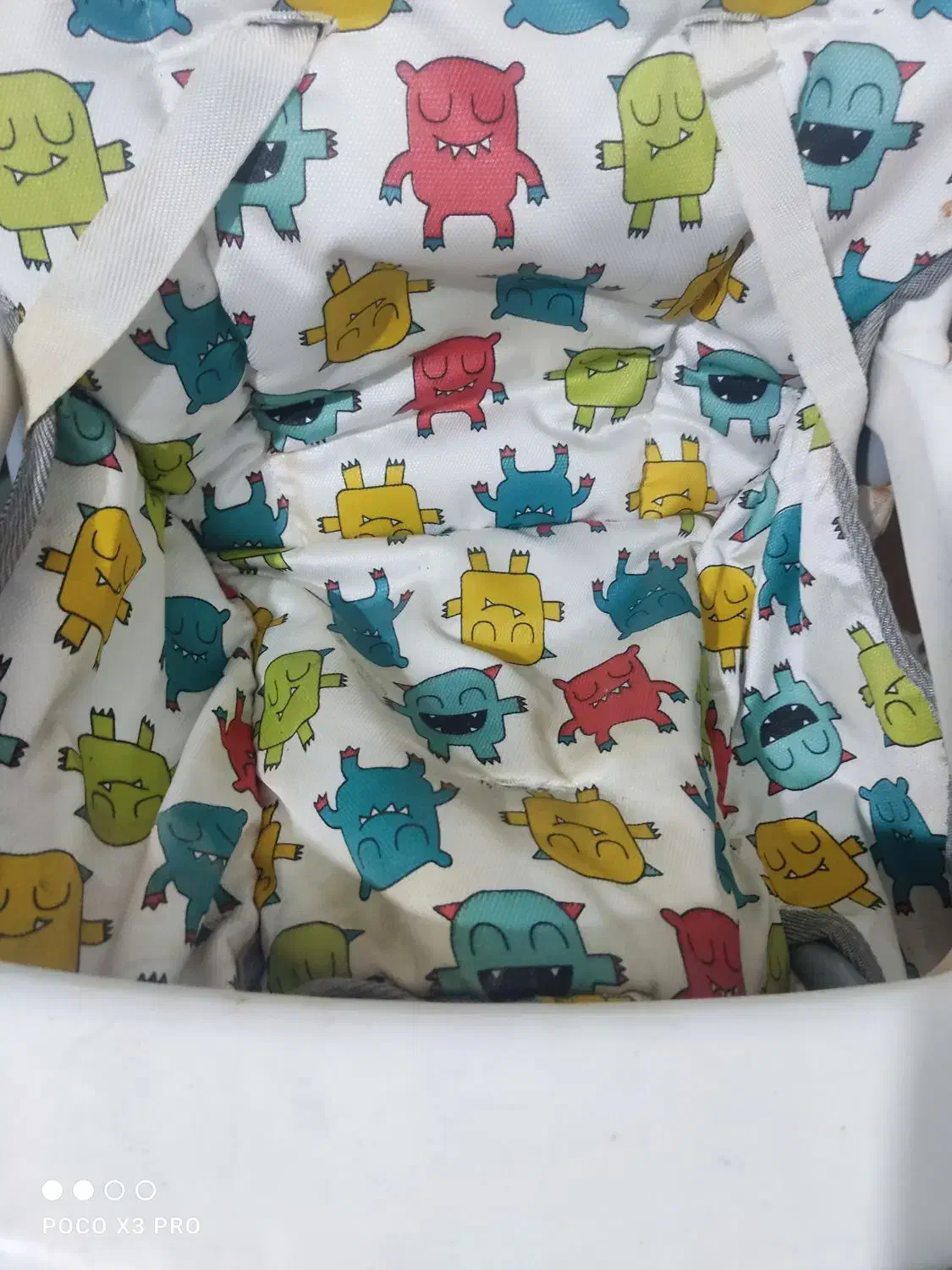 صندلی غذای کودک|تخت و صندلی بچه|سنندج, |دیوار