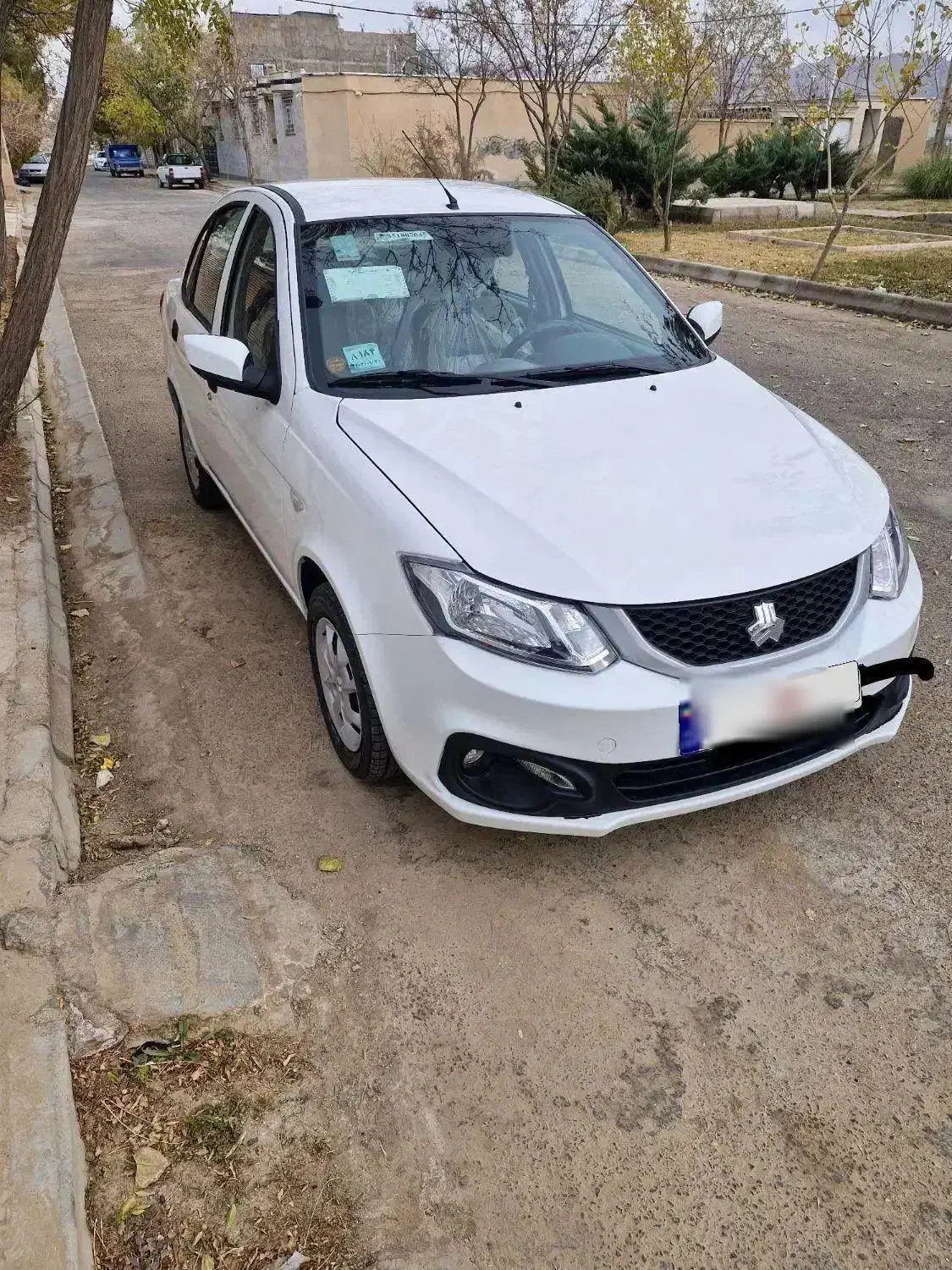 ساینا s کم‌کار وتمیز بدون نقطه  خونگی  خیلی تمیز|خودرو سواری و وانت|قائن, |دیوار