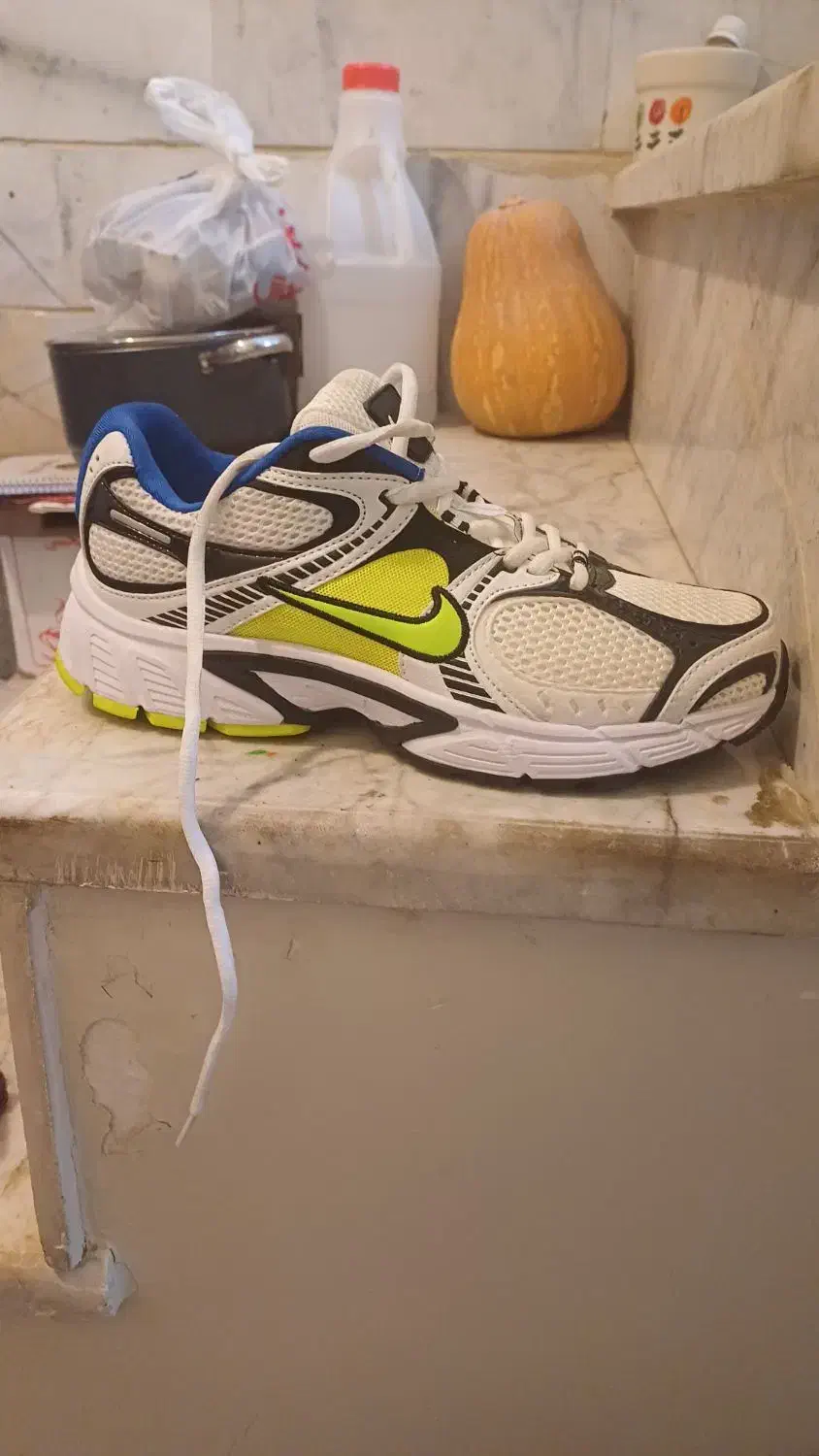 کتونی نایک|کیف، کفش، کمربند|ماهدشت, |دیوار