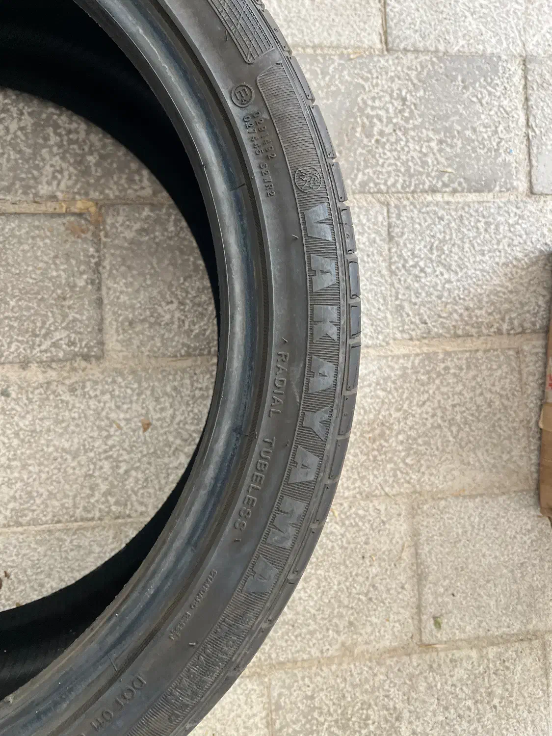 لاستیک بنز ب ام و|قطعات یدکی و لوازم جانبی|شیراز, شیمی گیاه|دیوار