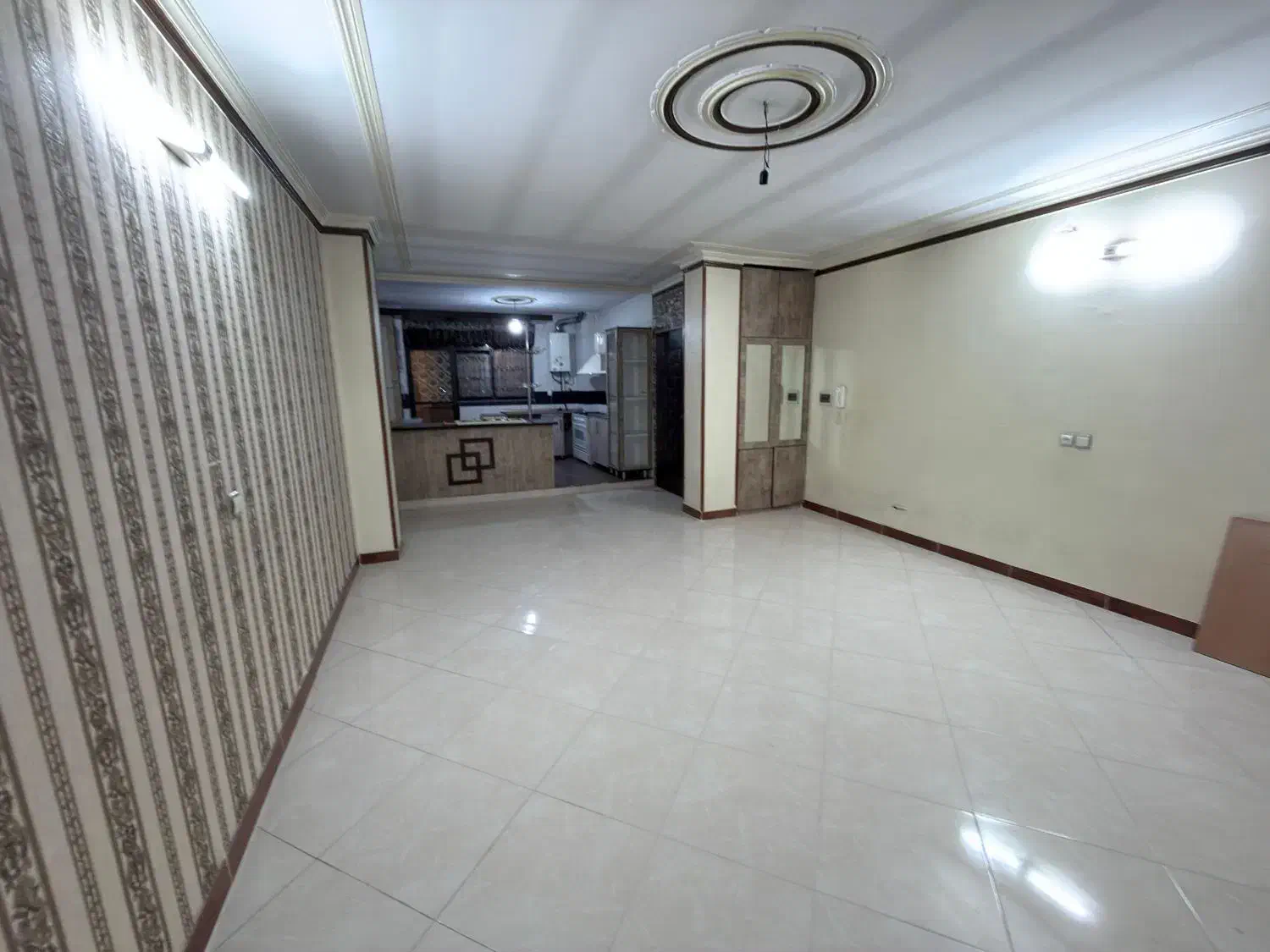 آپارتمان76متر2خواب/فول نصبیات شیک/میرزایی جنوبی|اجارهٔ آپارتمان|قرچک, میرزائی جنوبی|دیوار