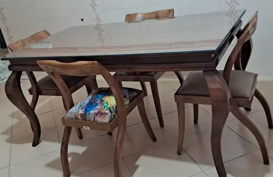 میز نهارخوری ۴ نفره|میز و صندلی غذاخوری|اصفهان, عسگریه|دیوار