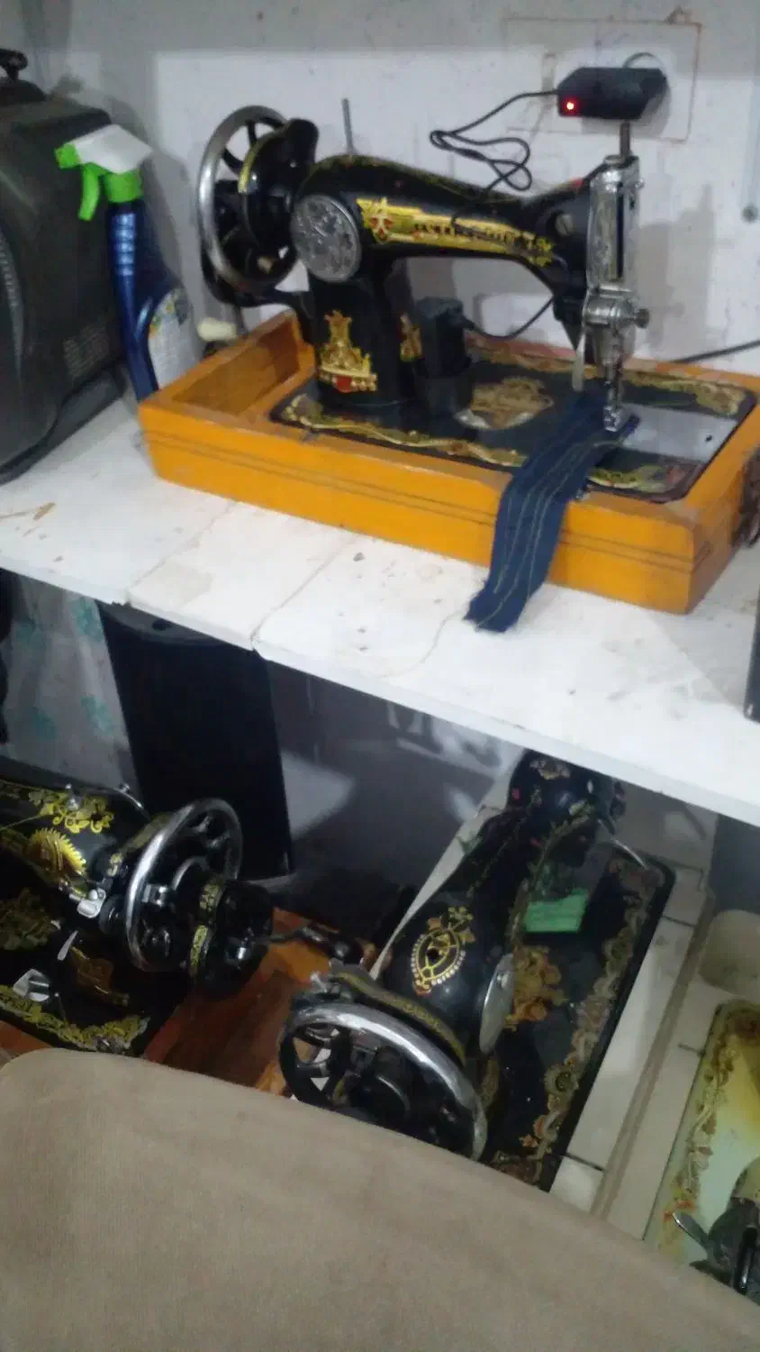 چرخ خیاطی دستی وبرقی|چرخ خیاطی و ریسندگی|داراب, |دیوار