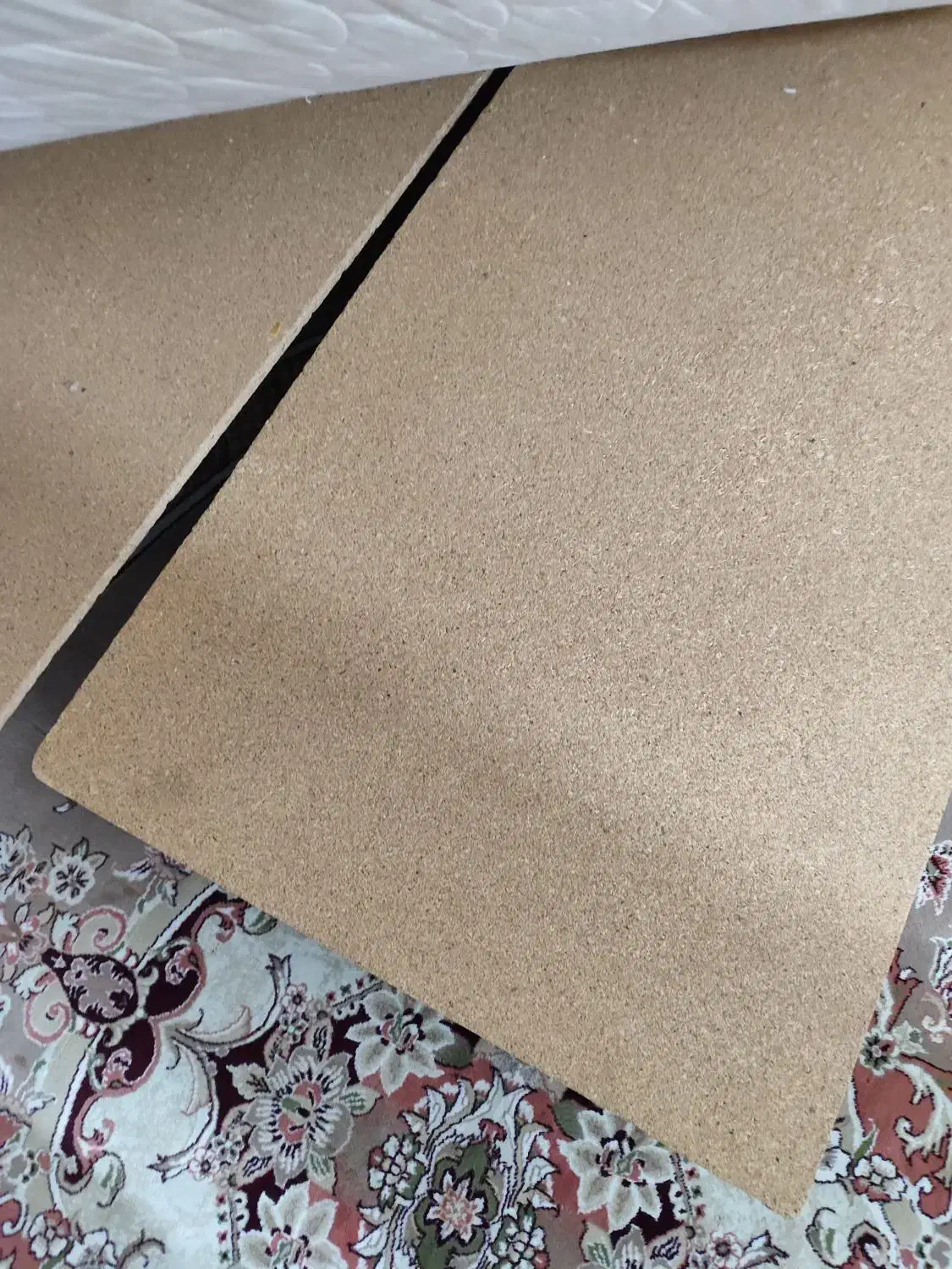 تشک تخت|تشک تختخواب|قم, نیروگاه|دیوار