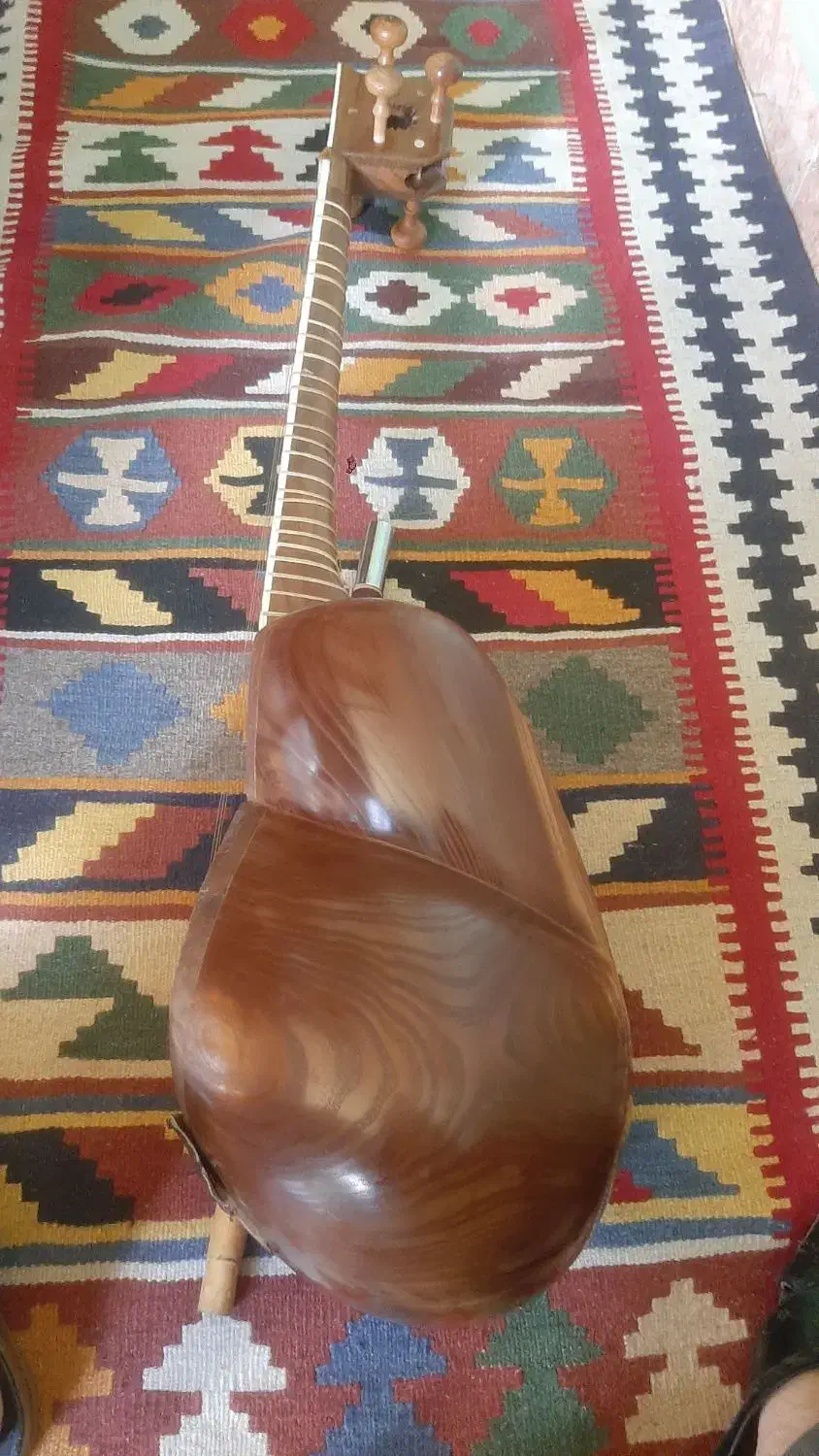 تار|سازهای سنتی|بروجرد, |دیوار