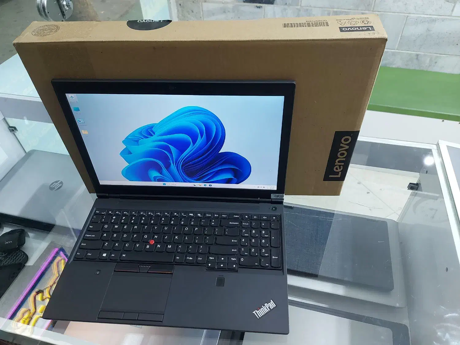 Lenovo i7 RAM32 SSD512 Nvidia 4K طراحی گیم رندر|رایانه همراه|کرج, گلشهر|دیوار