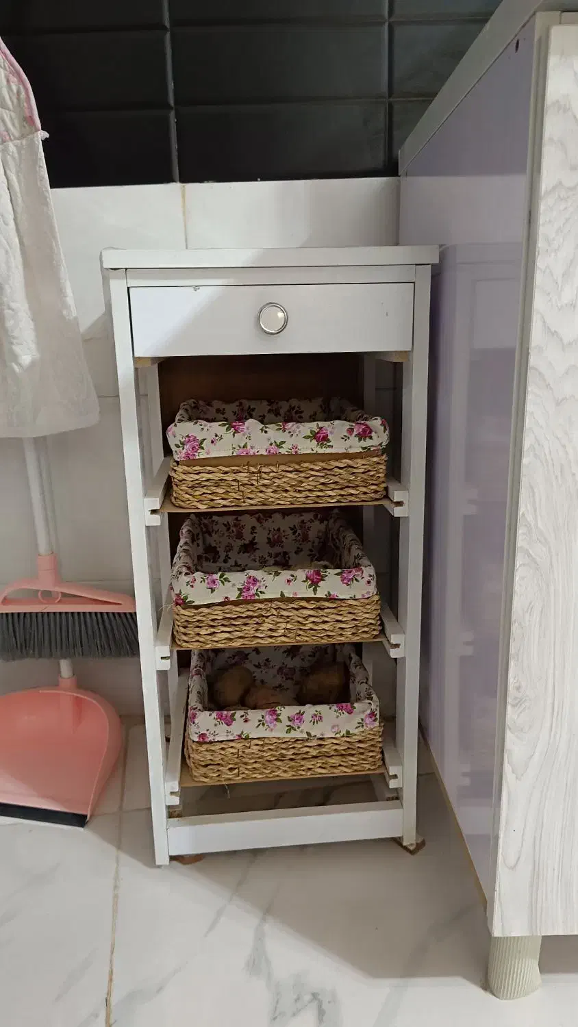 جا سیب زمینی پیازی|مبلمان خانگی و میز عسلی|پیشوا, |دیوار