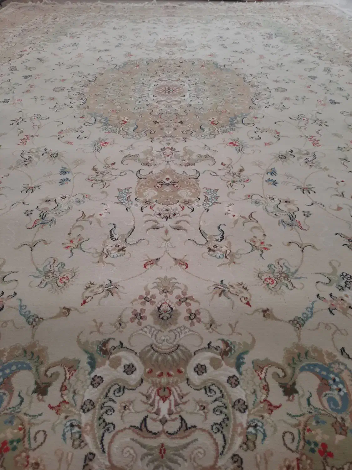 فرش ۹ متری کار کرده|فرش|محمدیه-قزوین, |دیوار