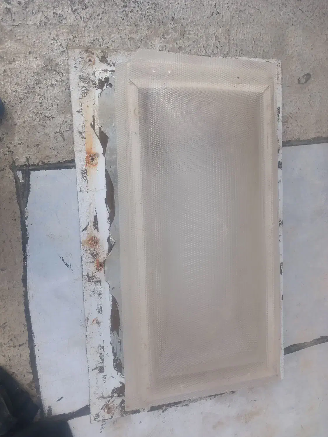 نورگیر|مصالح و تجهیزات ساختمان|بیجار, |دیوار