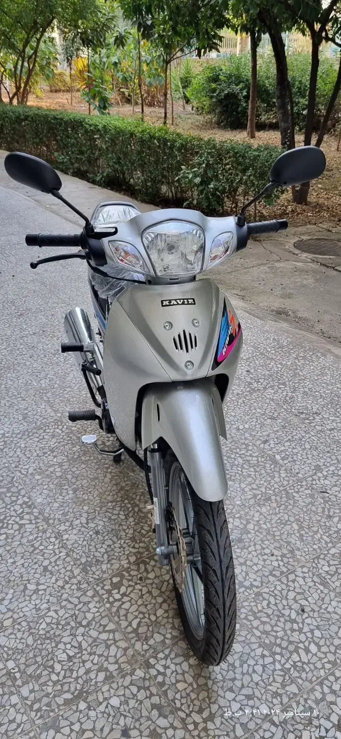 موتور بی کلاج طرح ویو کویر ۱۲۵ رادیسون نقره ای|موتورسیکلت|ساری, |دیوار