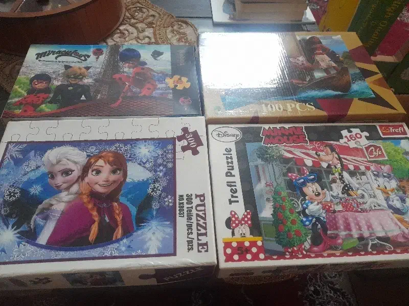 بازی فکری|اسباببازی|ری, علایین|دیوار