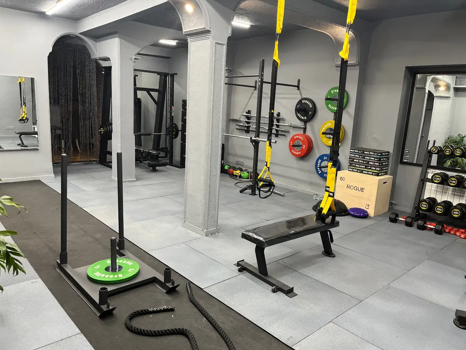 اجاره سانس های هوم جیم در قلهک|اجارهٔ کوتاه‌مدت دفتر کار و فضای آموزشی|تهران, زرگنده|دیوار