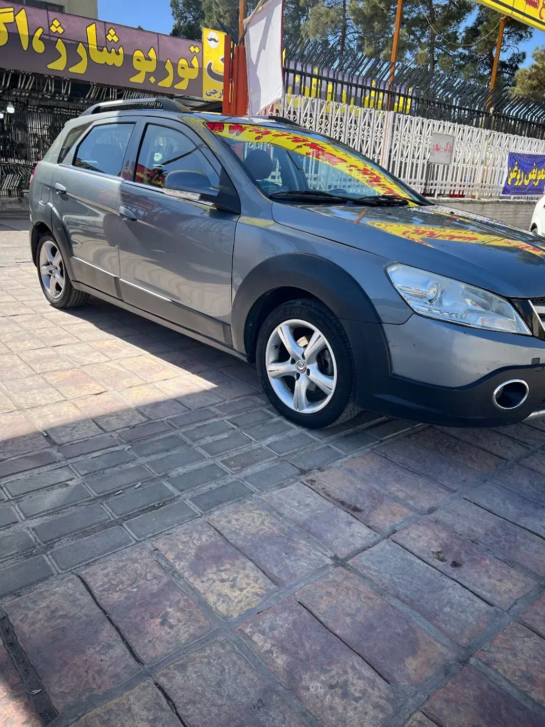 h30کراس|خودرو سواری و وانت|شیراز, ریشمک|دیوار