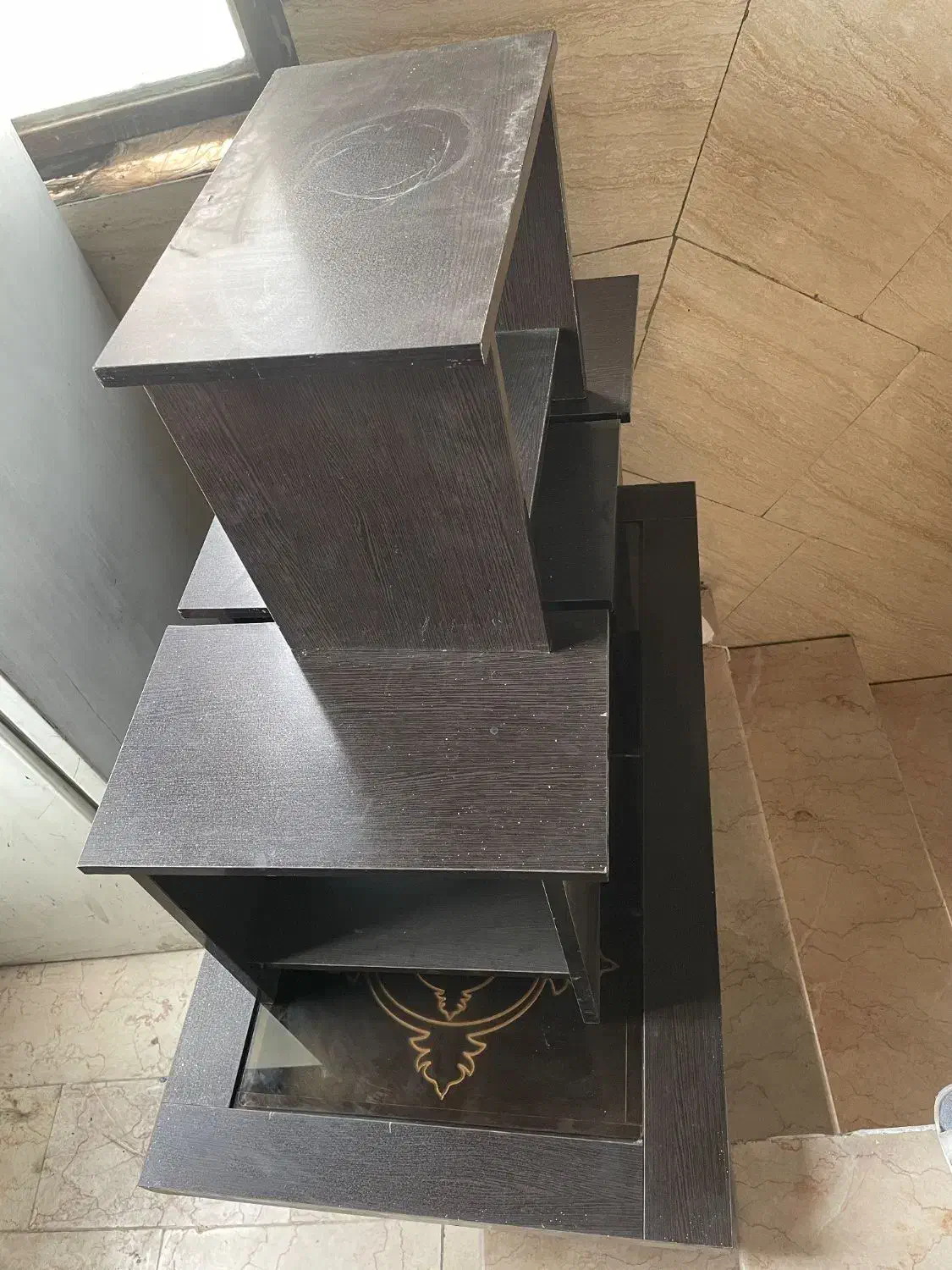 جلو مبلی و ۴ عدد عسلی|مبلمان خانگی و میز عسلی|ورامین, ورامین|دیوار