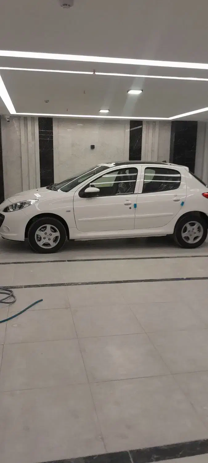 پژو ۲۰۷ پانوراما اتوماتیک مدل ۴۰۴|خودرو سواری و وانت|کرمانشاه, |دیوار