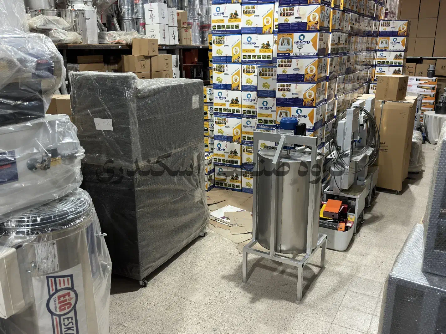 دستگاه کره گیر کره گیری صنعتی 500لیتر دامداری لبنی|ماشین‌آلات صنعتی|یزد, |دیوار