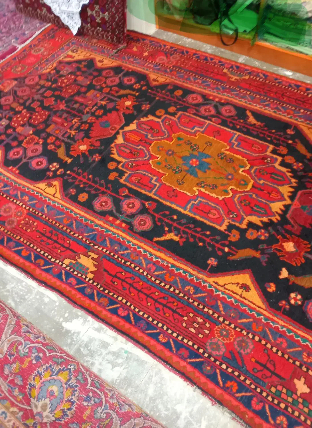 فرش قالیچه دست بافت دستباف 12 متری کناره 6 سرمه‌ای|فرش|تهران, شیوا|دیوار