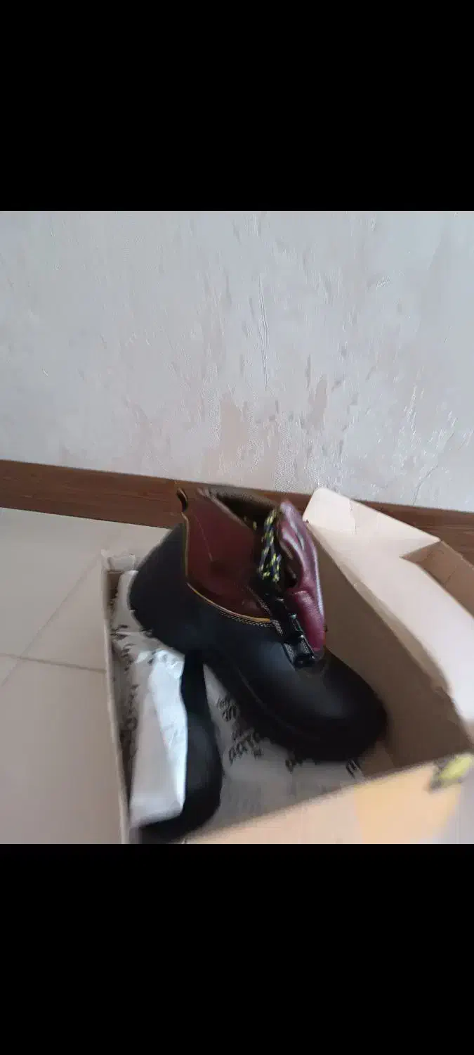 کفش ایمن ، کفش کار|کیف، کفش، کمربند|سبزوار, همت|دیوار