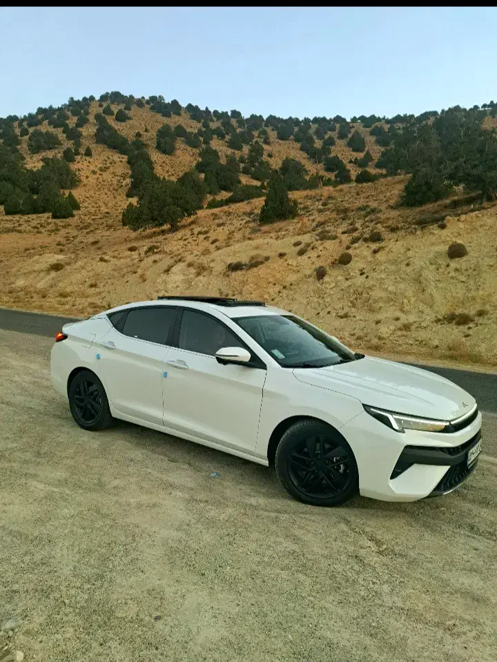 کی ام سی j7|خودرو سواری و وانت|گرگان, |دیوار