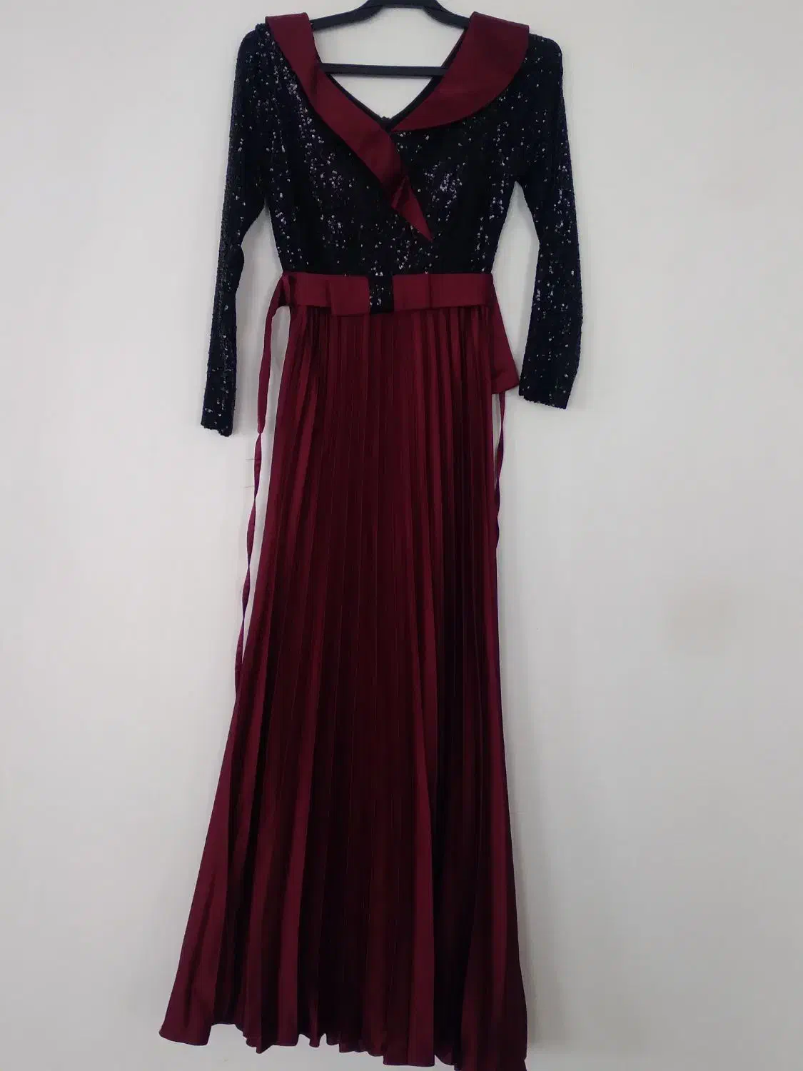 لباس مجلسی|لباس|قیدار, |دیوار