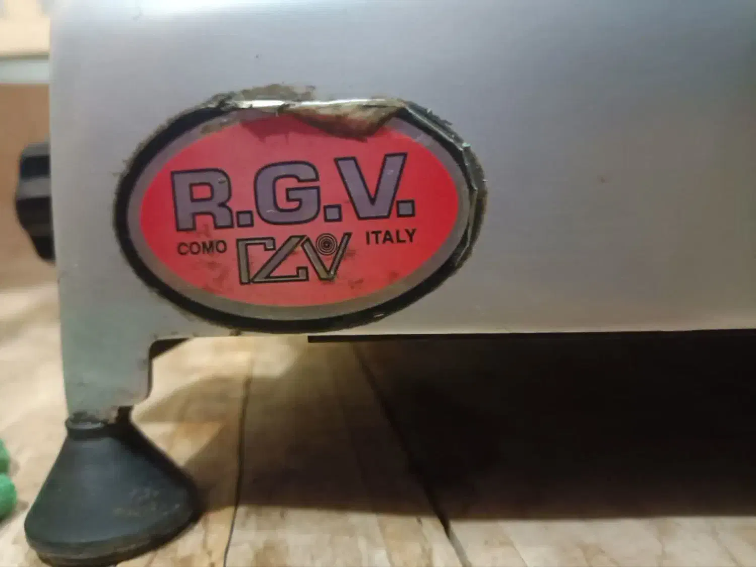 کالباس بر دستی RGV ایتالیایی|ظروف پختوپز|میبد, |دیوار