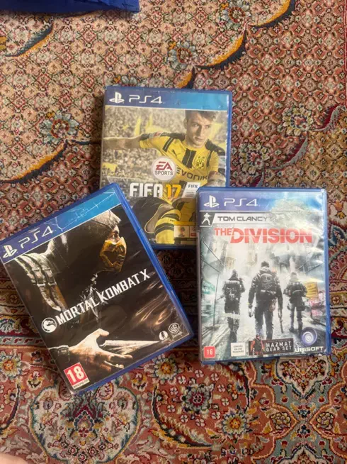 سه عدد دیسک ps4|کنسول، بازی ویدئویی و آنلاین|اردبیل, |دیوار