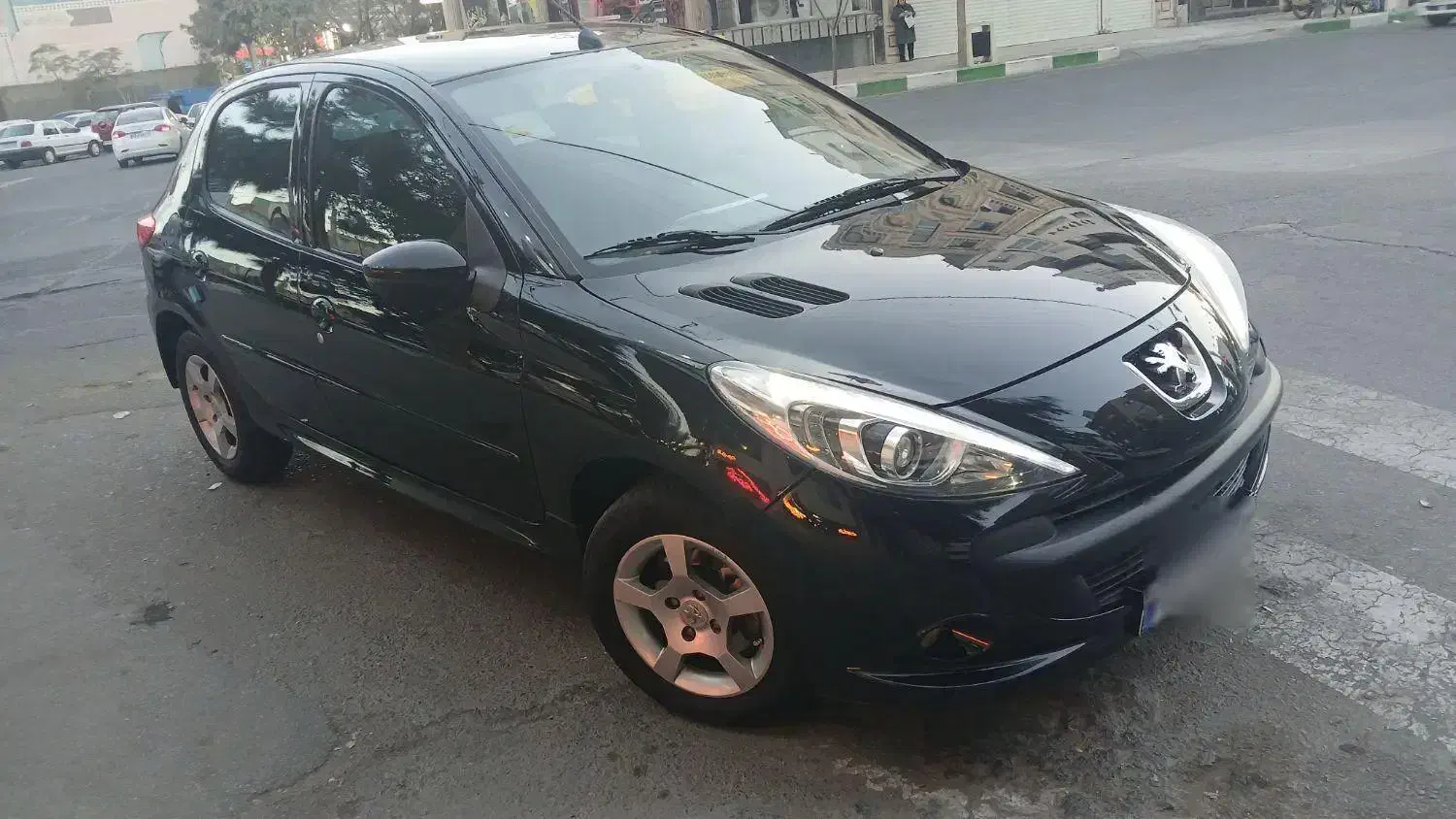 ۲۰۷ مدل ۱۴۰۰|خودرو سواری و وانت|کاشان, کشاورز|دیوار