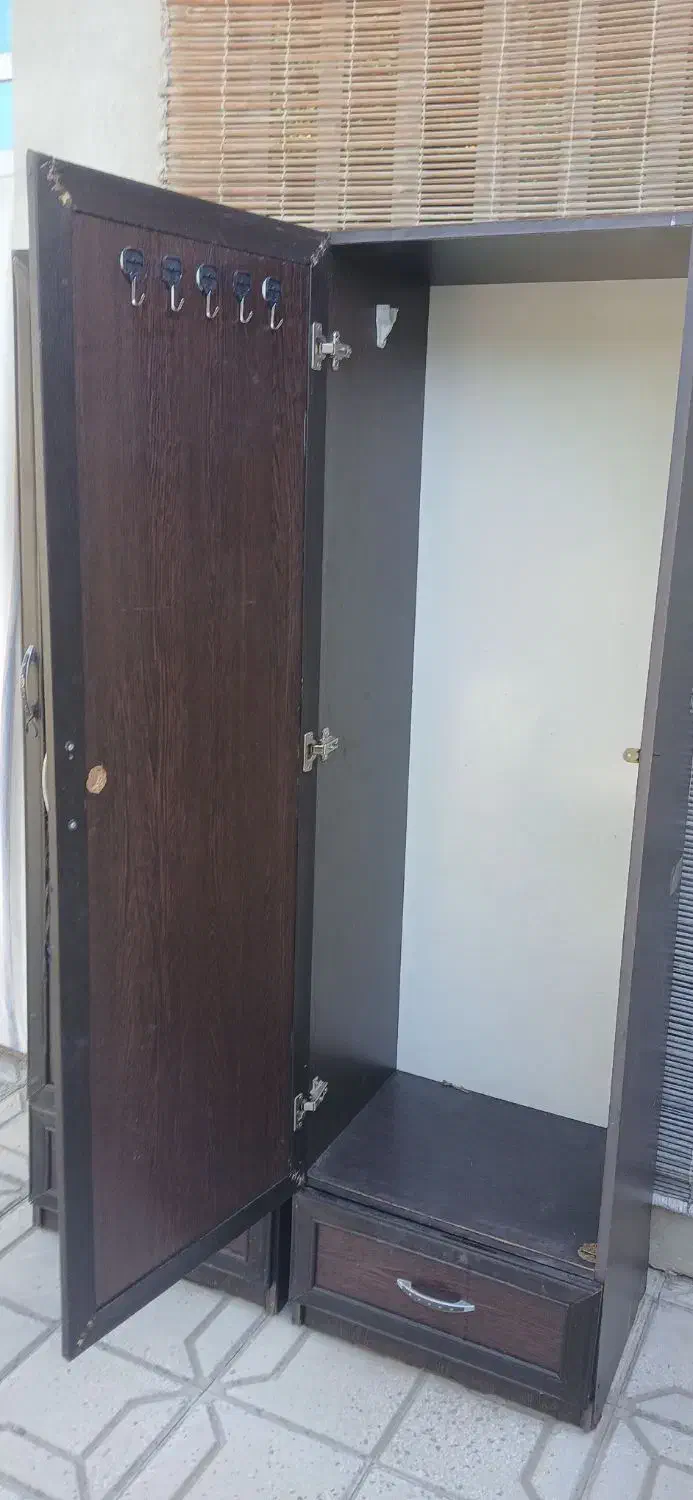 کمد لباسی|جاکفشی، کمد، دراور|نورآباد ممسنی, |دیوار