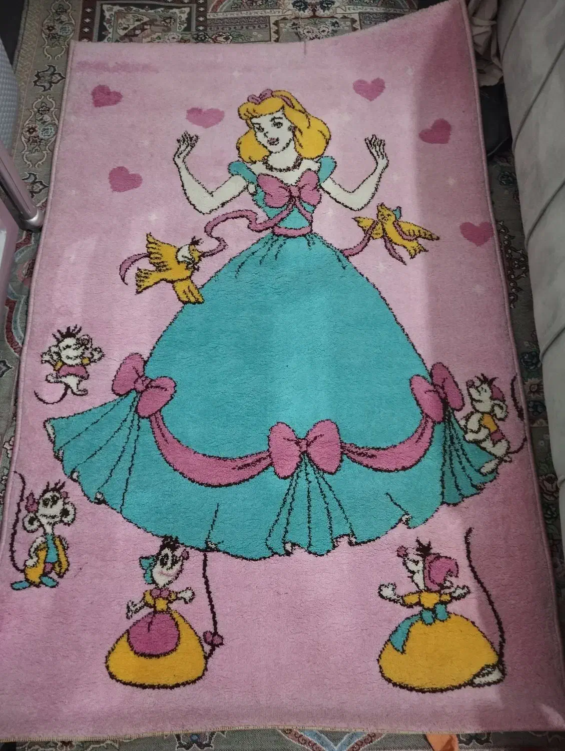 گلیم|گلیم، جاجیم، گبه|اقبالیه, |دیوار