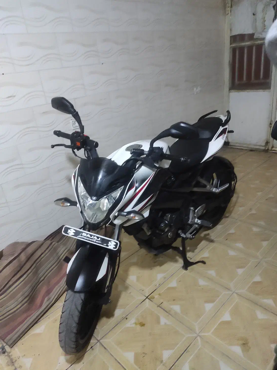 ns200مدل 94 توضیحاتوبخون|موتورسیکلت|ایلام, |دیوار