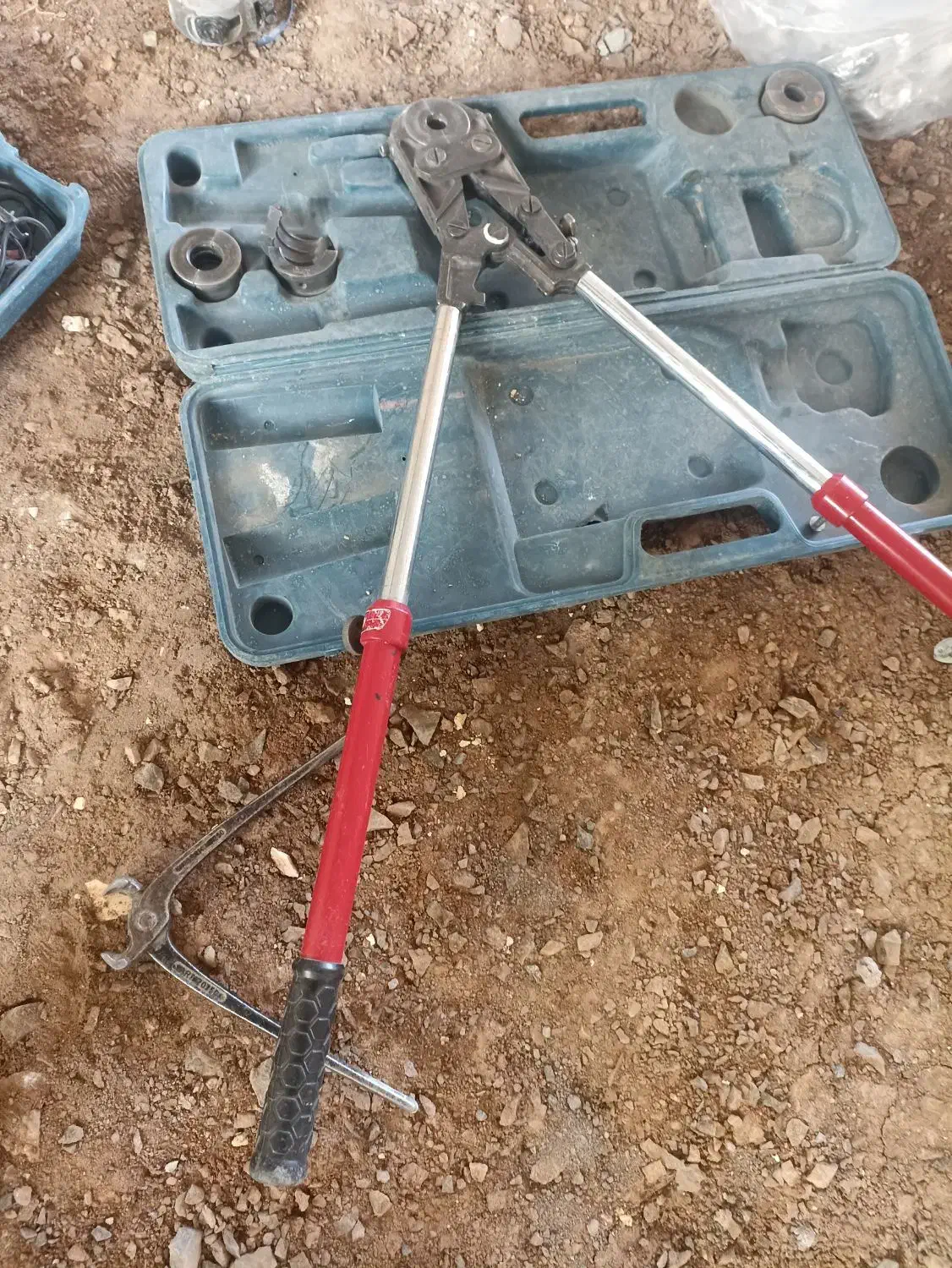 دستگاه پرس لوله آب|ابزارآلات|سیرجان, |دیوار