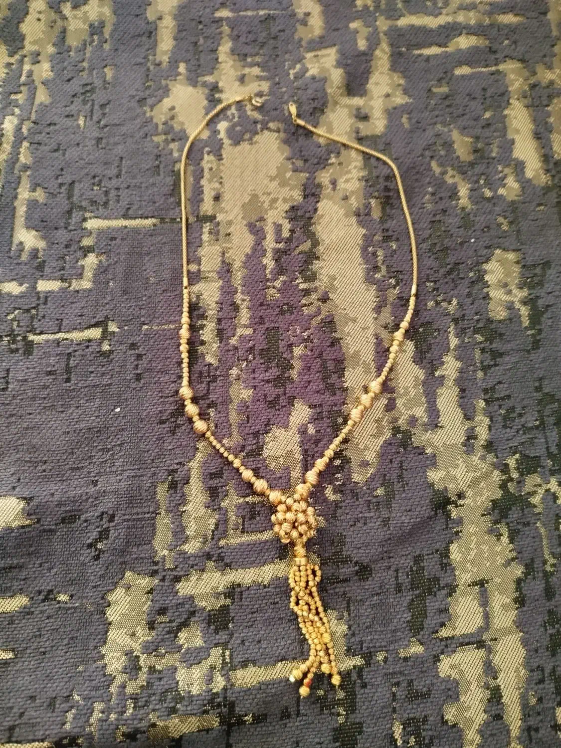 آویز البرناردو|جواهرات|رشت, فلسطین|دیوار