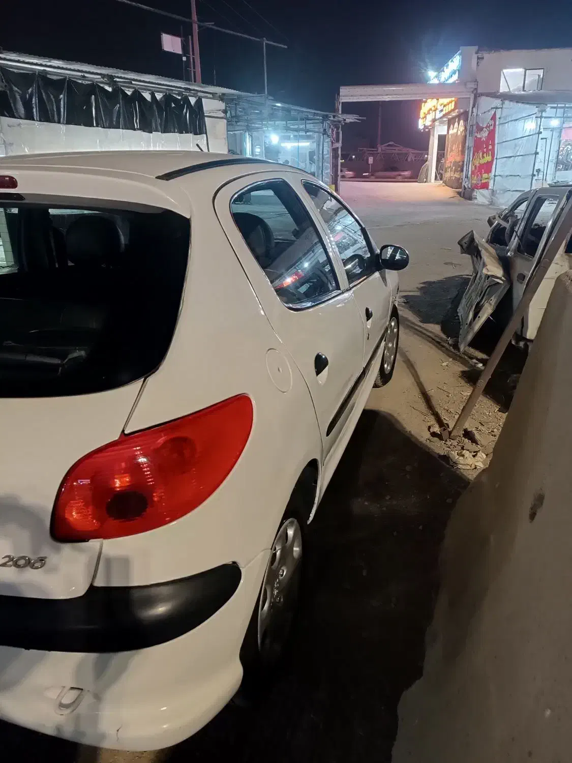 پژو ۲۰۶ خوشکل وتمیز|خودرو سواری و وانت|مشهد, کوی المهدی|دیوار