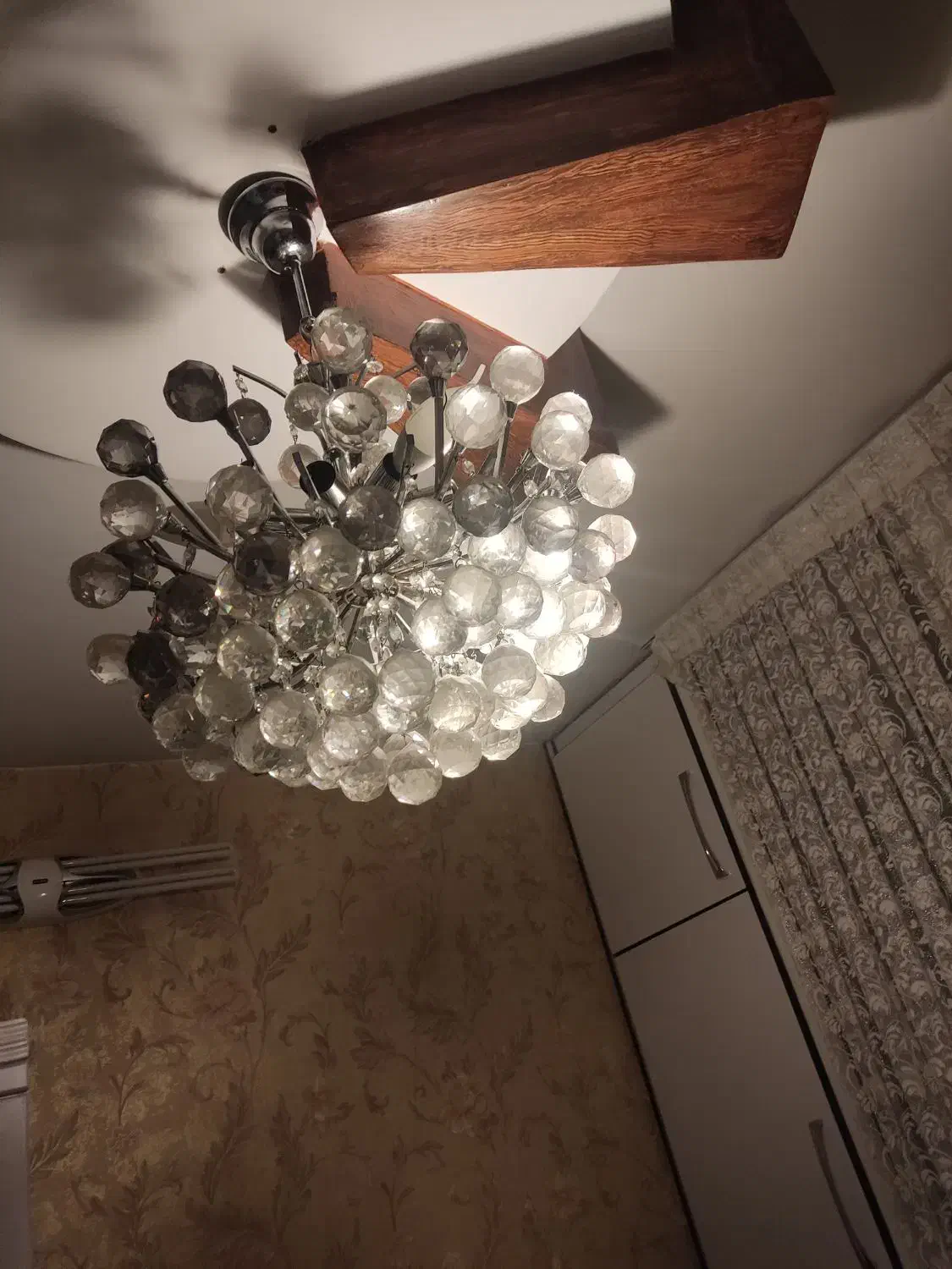 دیوارکوب و لوستر|لوستر و چراغ آویز|فردیس, فردیس|دیوار