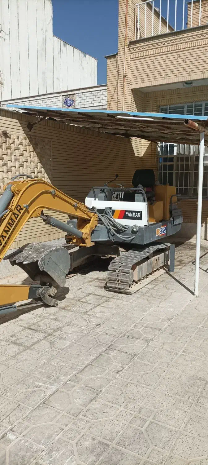 مینی بیل یانمار B32|خودرو سنگین|شیراز, شهرک والفجر|دیوار