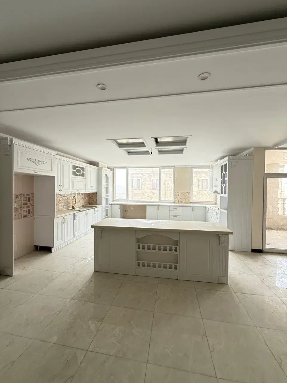 اجاره ی آپارتمان۲۵۰متری/نوساز/تک واحدی|اجارهٔ آپارتمان|رودهن, |دیوار