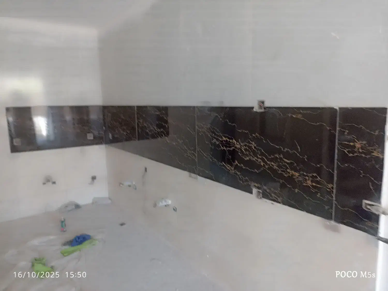 خورده کاری ، کاشی و سرامیک|خدمات پیشه و مهارت|اصفهان, لاله|دیوار